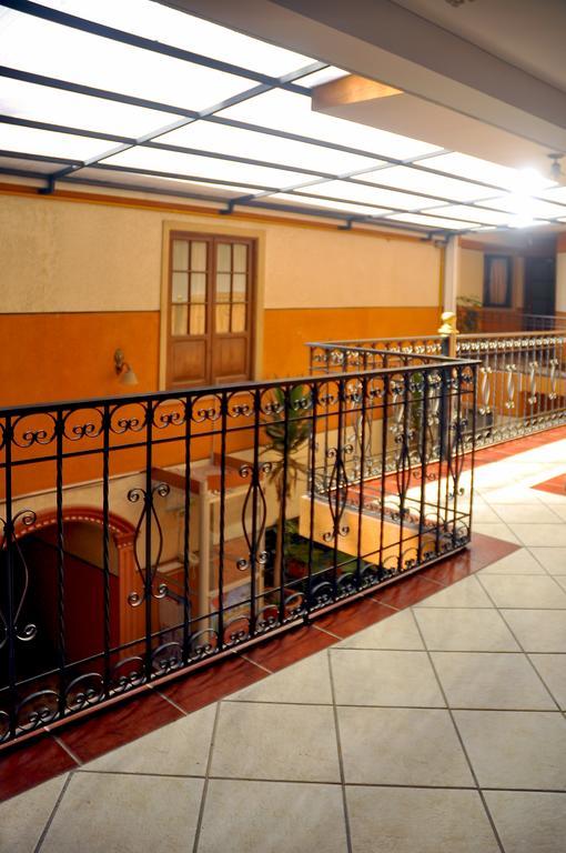 Hotel Fuentes La Paz Exterior foto